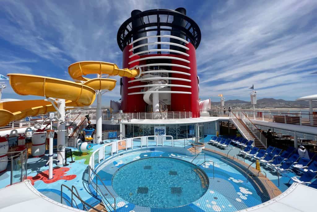 Disney-Cruise-Pool-Top-Deck-1024x683